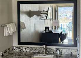 Days Inn by Wyndham Charleston WV 5