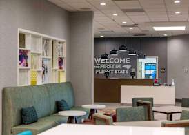 Hampton Inn Kinston 4