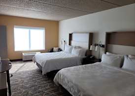 Holiday Inn & Suites WAUSAU-ROTHSCHILD by IHG 4