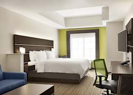 Holiday Inn Express & Suites DURANT by IHG 4