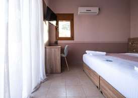 Cyrenia Guesthouse 2