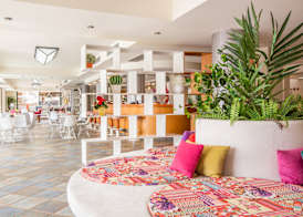 Flisvos Royal Hotel & Suites 3