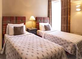 Fielding Hotel 5
