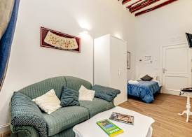 Giulio Cesare 14, Residence 3