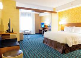Fairfield Inn & Suites by Marriott Dickson 4