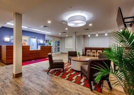 Microtel Inn & Suites by Wyndham Niagara Falls 5