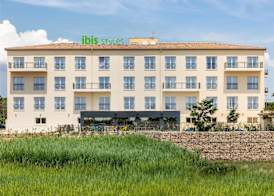 Ibis Styles Miramas 5
