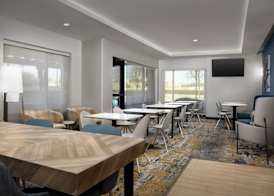 TownePlace Suites Dallas DeSoto 4