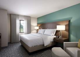 Staybridge Suites STERLING HEIGHTS - DETROIT by IHG 2
