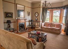 Leeuwenbosch Country House - Amakhala Game Reserve 2