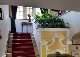 Lawrences Hotel 2