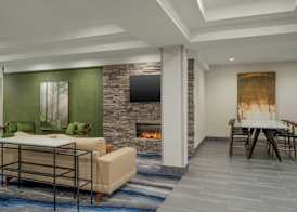 Fairfield Inn & Suites Bloomington 5