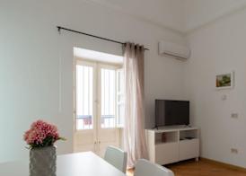 Lungarini Apartment - Historic Kalsa 4