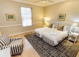 First Avenue Guesthouse 5