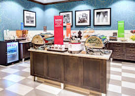 Hampton Inn & Suites by Hilton Atlanta Perimeter Dunwoody 5