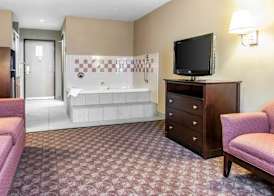 Quality Inn Defiance 4