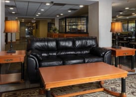 La Quinta by Wyndham Garden City 2