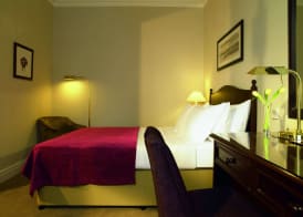 Macdonald New Blossoms Hotel, Chester 4