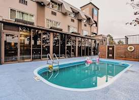 SureStay Plus by Best Western Coquitlam 4