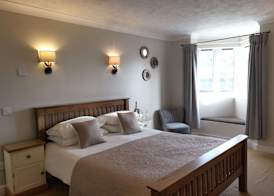 The River Haven Hotel 4