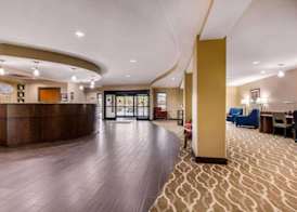 Comfort Suites Manchester near Arnold AFB 2