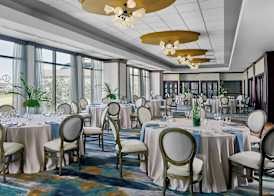 Renaissance Mobile Riverview Plaza Hotel 5