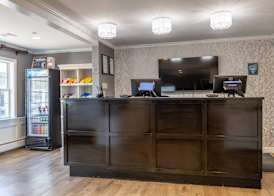 Port Inn and Suites Portsmouth, an Ascend Collection Hotel 3