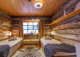 Kuukkeli Log Houses Teerenpesä 3