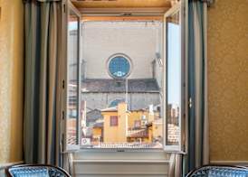 Art Hotel Orologio 4
