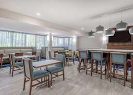 Hampton Inn New Philadelphia 5