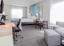 Courtyard by Marriott DeLand Historic Downtown 4
