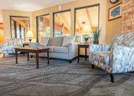 Quality Inn & Suites Sun Prairie Madison East 2