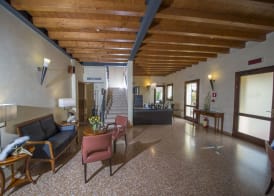 Hotel Venice Resort Airport 2