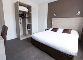 Logis Hotel Du Chateau 4