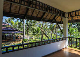 Ban Raya Resort and Spa 4