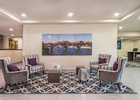 La Quinta by Wyndham Loudon 2