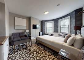 Premier Suites Bay Village 4