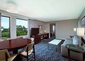 Sheraton Suites Philadelphia Airport 4
