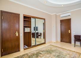 Royal Petrol Hotel 5