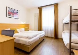 Hotel Derby 4