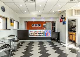 Motel 6 Elizabeth, NJ - Newark Liberty Intl Airport 3