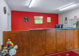 Econo Lodge & Suites Southern Pines - Pinehurst 2