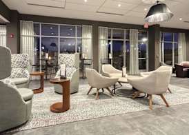 Courtyard by Marriott North Brunswick 2