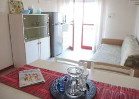 Renewed Two-roomed Flat With Swimming Pool 4