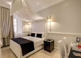 Hotel Tito 3