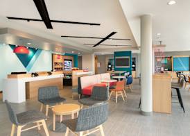 avid hotel CEDAR RAPIDS SOUTH - ARPT AREA by IHG 3