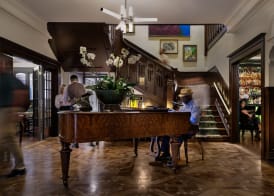 La Colombe d'Or Hotel 4