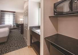 La Quinta by Wyndham New Cumberland - Harrisburg 5