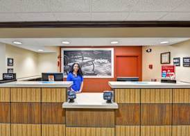 Hampton Inn Albany-Wolf Road 3