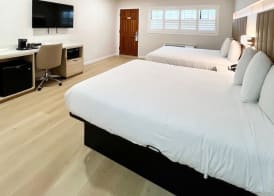 Nob Hill Motor Inn -Newly Updated Rooms! 2